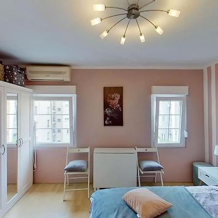 Apartment Bonjour, 5Th Floor, No Elevator زغرب المظهر الخارجي الصورة