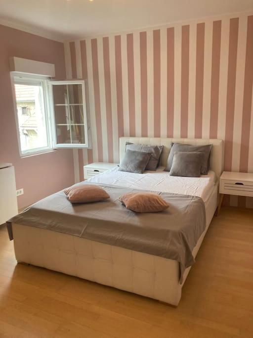 Apartment Bonjour, 5Th Floor, No Elevator زغرب المظهر الخارجي الصورة