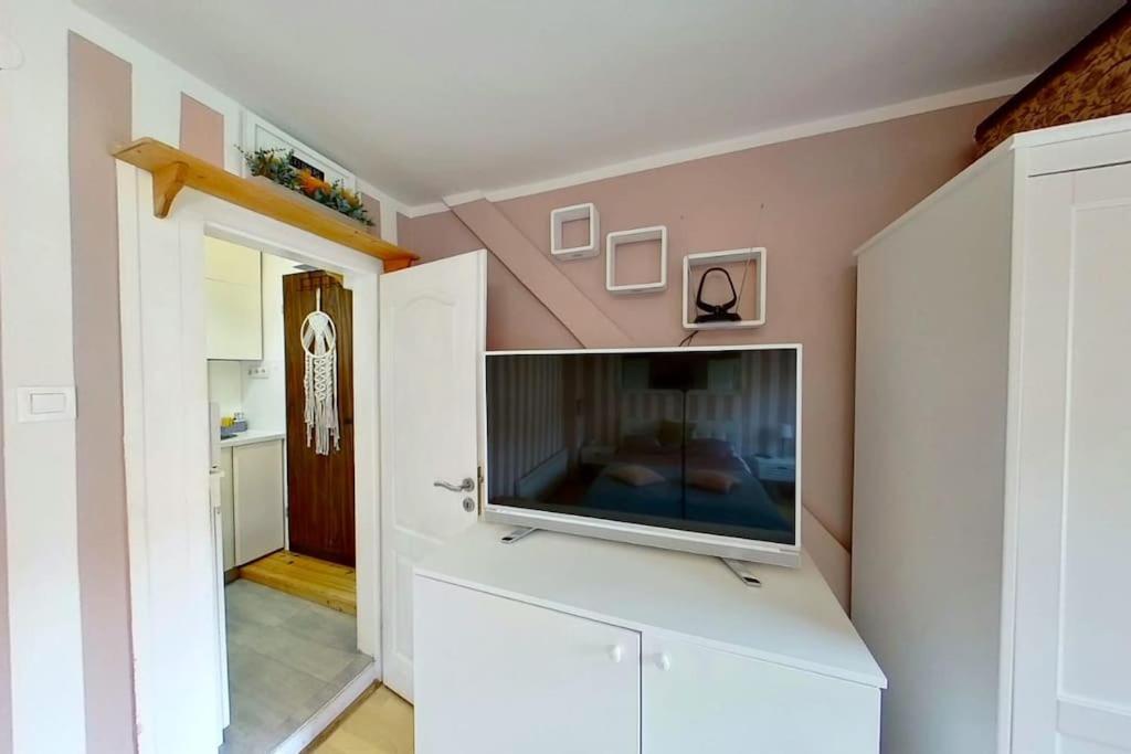 Apartment Bonjour, 5Th Floor, No Elevator زغرب المظهر الخارجي الصورة